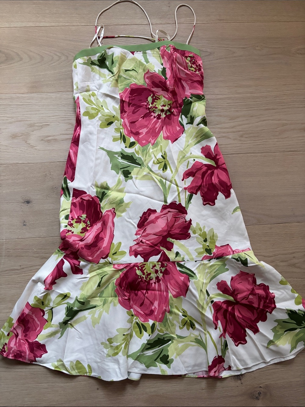 Ann Taylor flower strapless